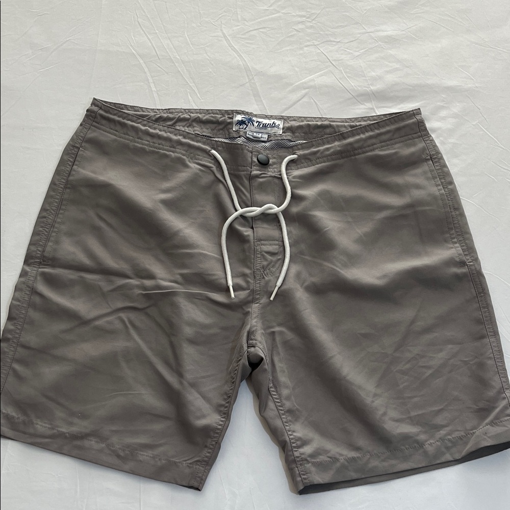 Men's Gray Swim Trunks 34 waist
